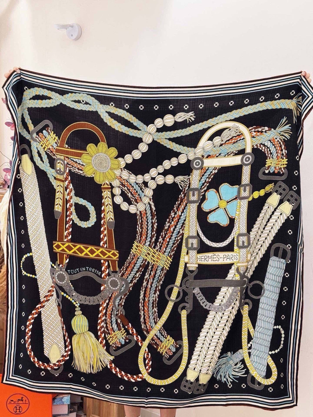 HERMES 26S PRINTED SQUARE SCARF 135 IN CASHMERE AND SILK 307244