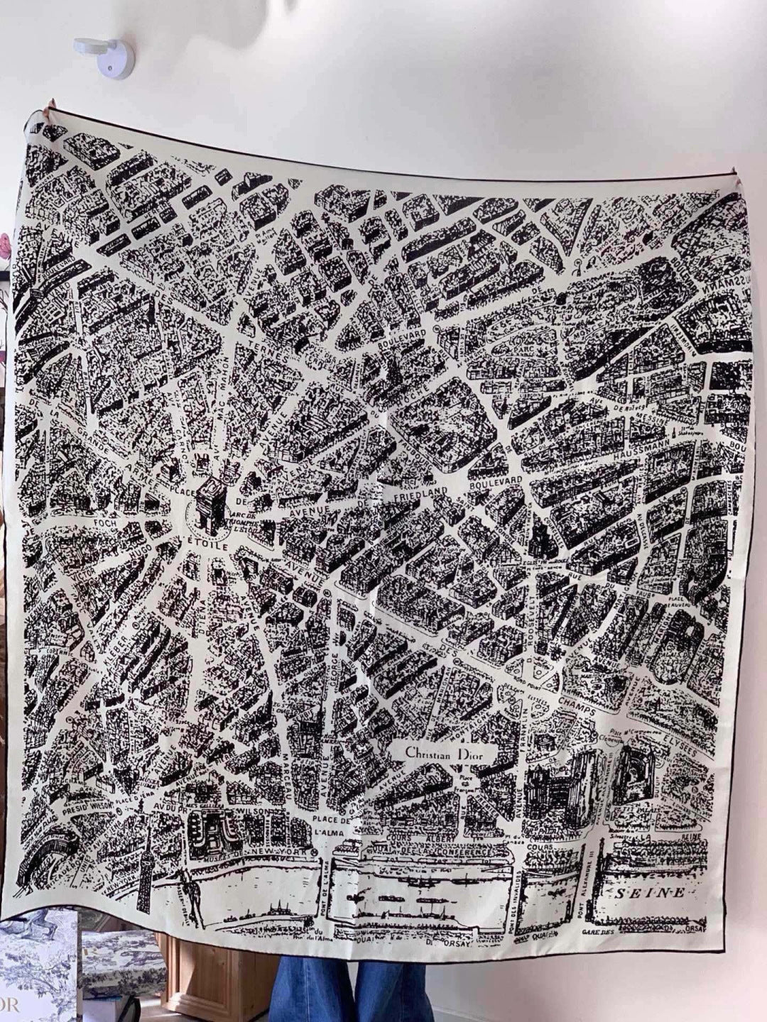 DIOR 26S SCARF 140CM IN SILK 309356