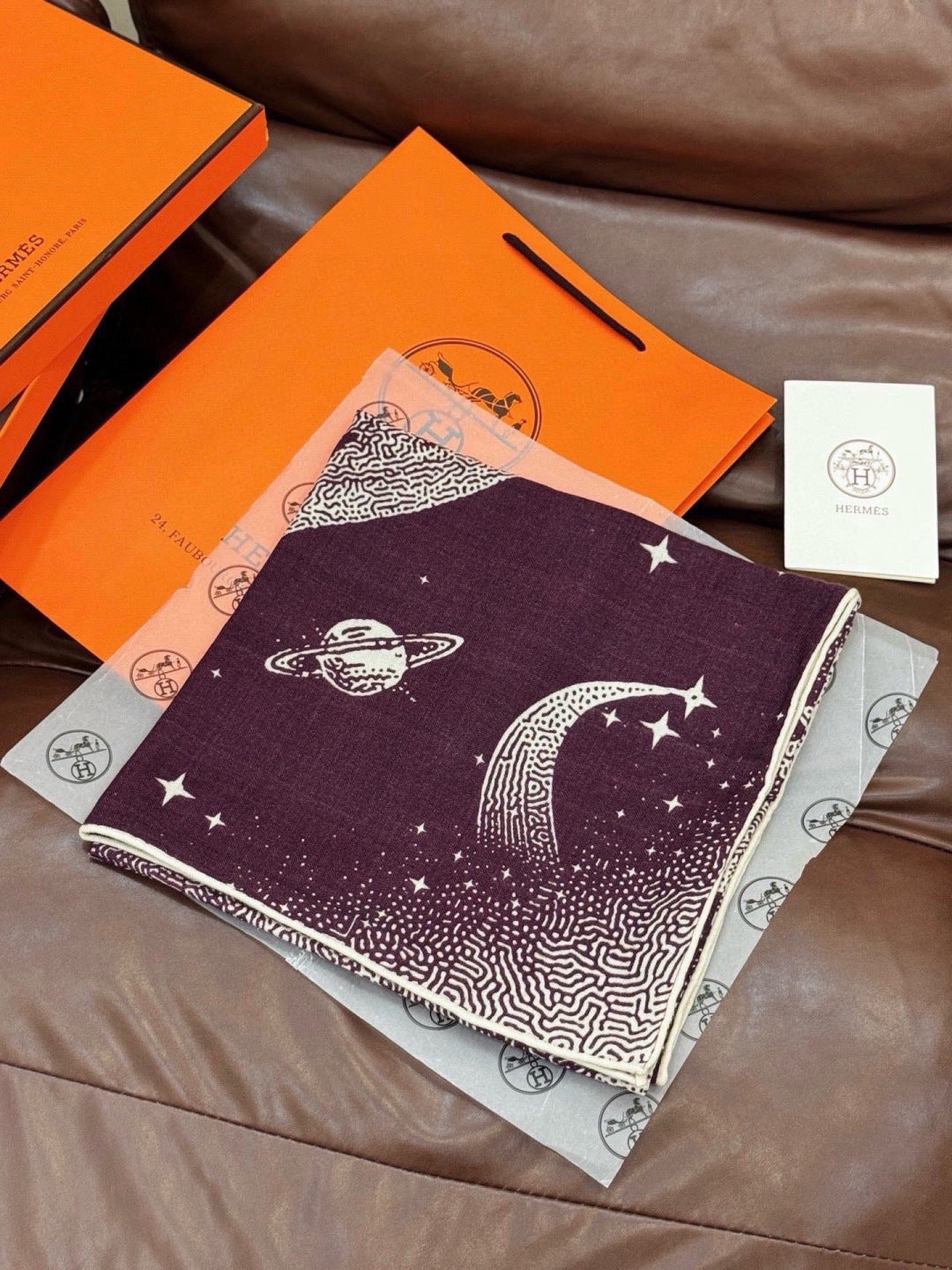 HERMES 26S PRINTED SQUARE SCARF 140 IN CASHMERE AND SILK 309360