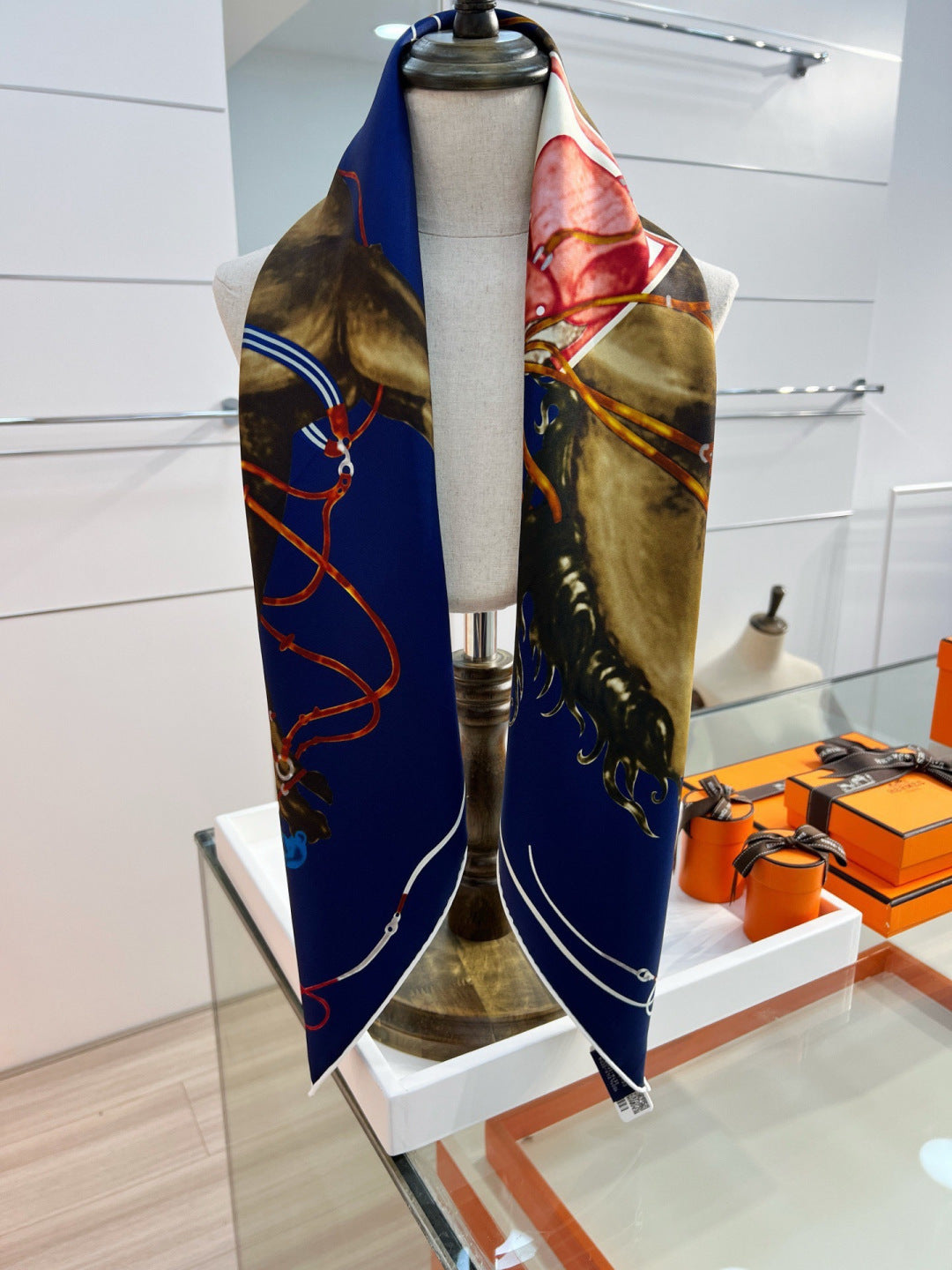 HERMES 26S PRINTED SQUARE SCARF 88 IN SILK 309925