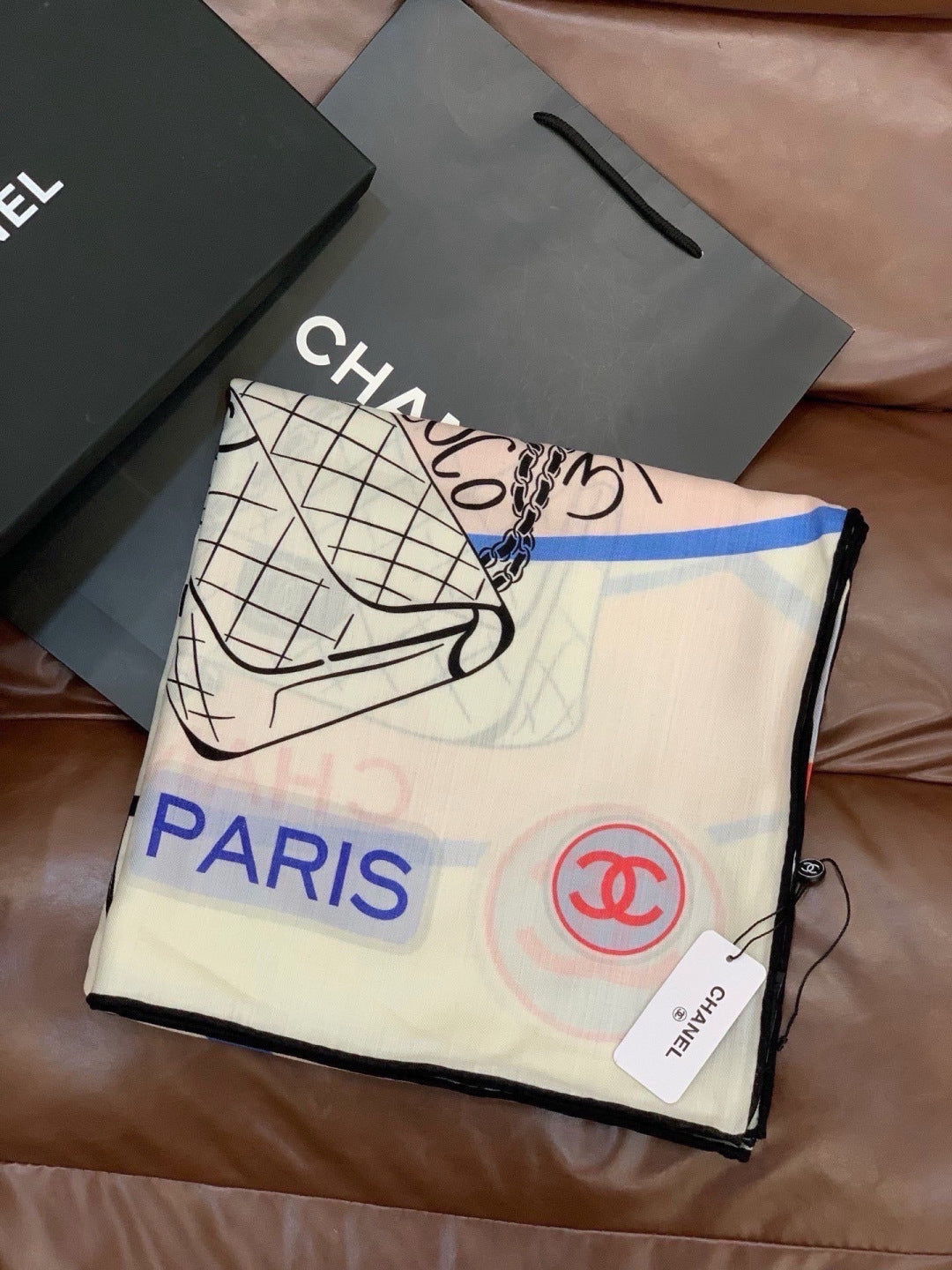 CHANEL 26S SCARF 135 IN SILK 311940