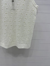 CHANEL SLEEVELESS OPEN-KNIT VEST 274858