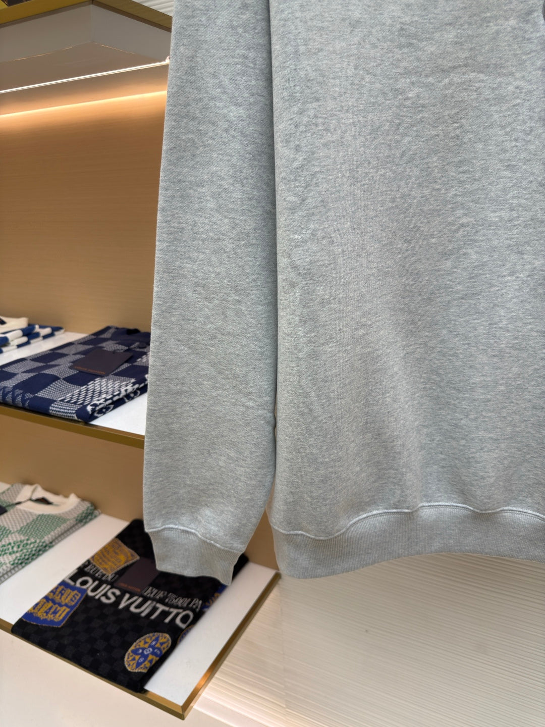 DIOR 26S CREWNECK SWEATER 1570