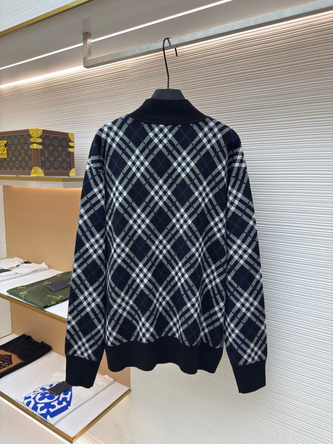 BURBERRY 26S JACKET 427