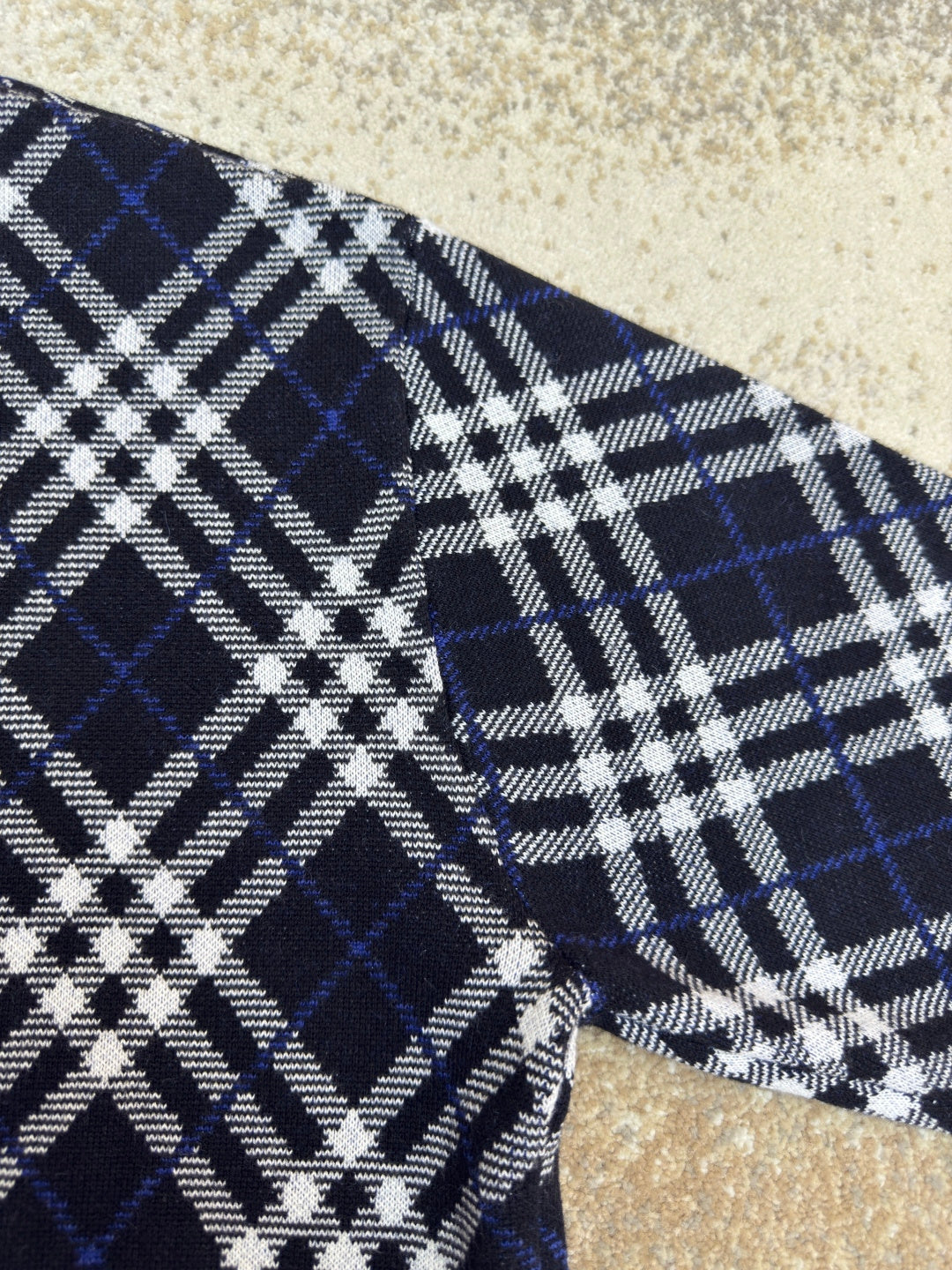 BURBERRY 26S JACKET 427