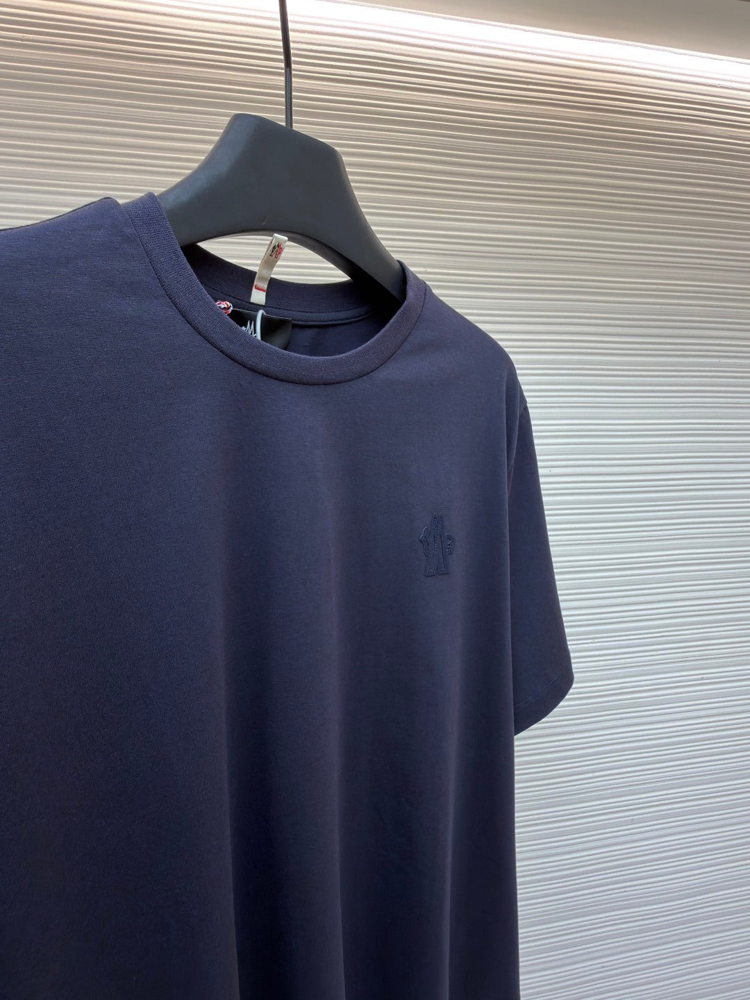 MONCLER 26S SHORT-SLEEVE T-SHIRT 683