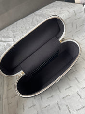 CHANEL 26S VANITY BAG 19 IN BLACK QUILTED LAMBSKIN SILVER HARDWARE