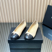 CHANEL 25S BALLET FLATS IN BEIGE AND BLACK LAMBSKIN GOLD HARDWARE