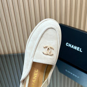 CHANEL 25S BACK STRAP MULE 15MM IN IVORY SUEDE GOLD HARDWARE