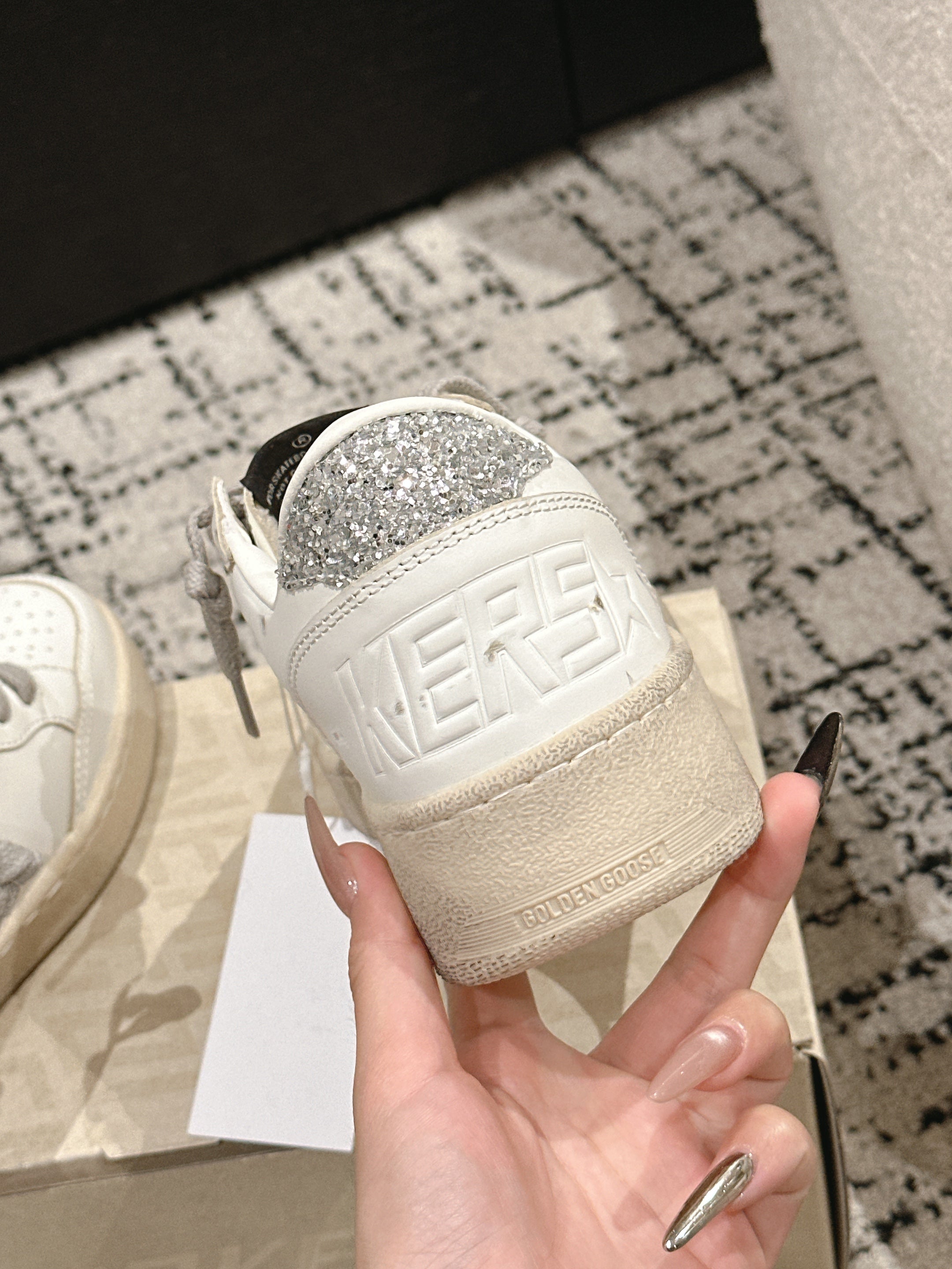 BALL STAR 2 SNEAKERS IN WHITE CALFSKIN SILVER STAR AND GLITTER HEEL TAB