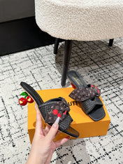 LV CHERRY HIGH HEELS 25S IN BLACK RAFFIA WITH BOW STYLE 14