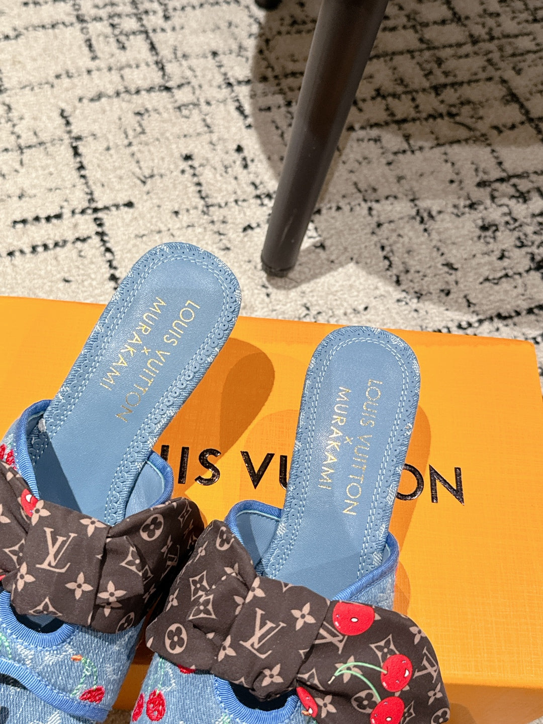 LV CHERRY HIGH HEELS 25S IN BLUE DENIM WITH BOW STYLE 3