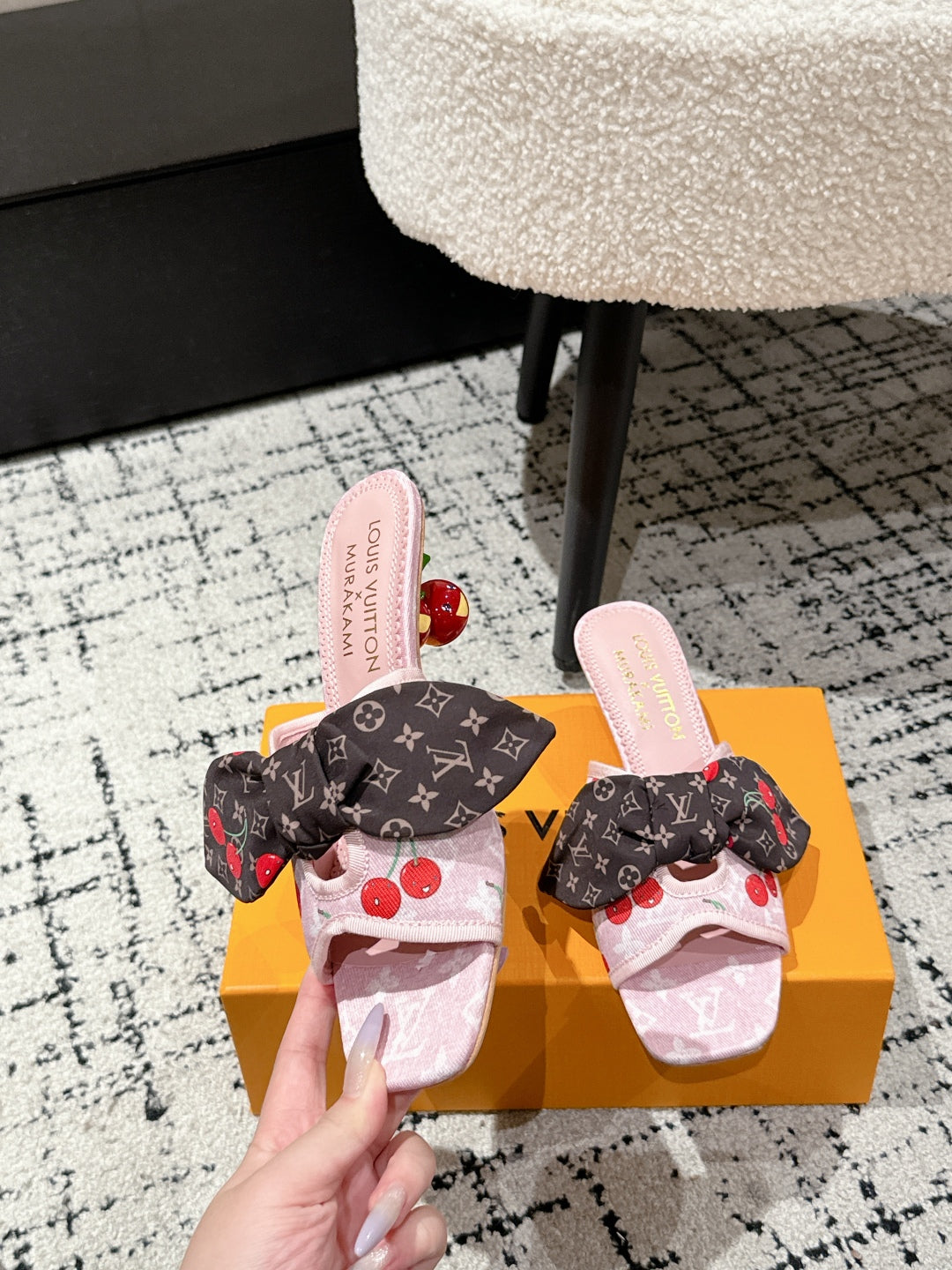 LV CHERRY HIGH HEELS 25S IN LIGHT PINK DENIM WITH BOW STYLE 4