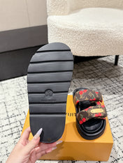 LV TWO-STRAP SLIDES 25S IN BROWN FABRIC AND BLACK CALFSKIN