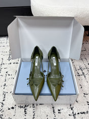 PRADA 26S POINTED-TOE HIGH HEELS 75MM IN DARK OLIVE GREEN CALFSKIN WITH BOW