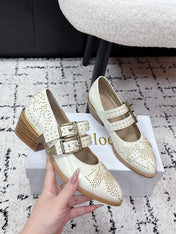 CHLOÉ 26S METAL STUD SHOES IN CREAM WHITE CALFSKIN