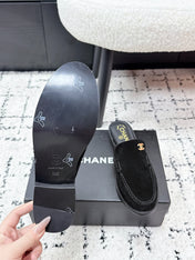 CHANEL 26S MULE LOAFERS IN BLACK SUEDE WITH CC LOGO