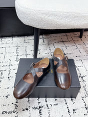 ALAIA 26S CROSS-STRAP BALLET FLATS IN DARK BROWN LAMBSKIN
