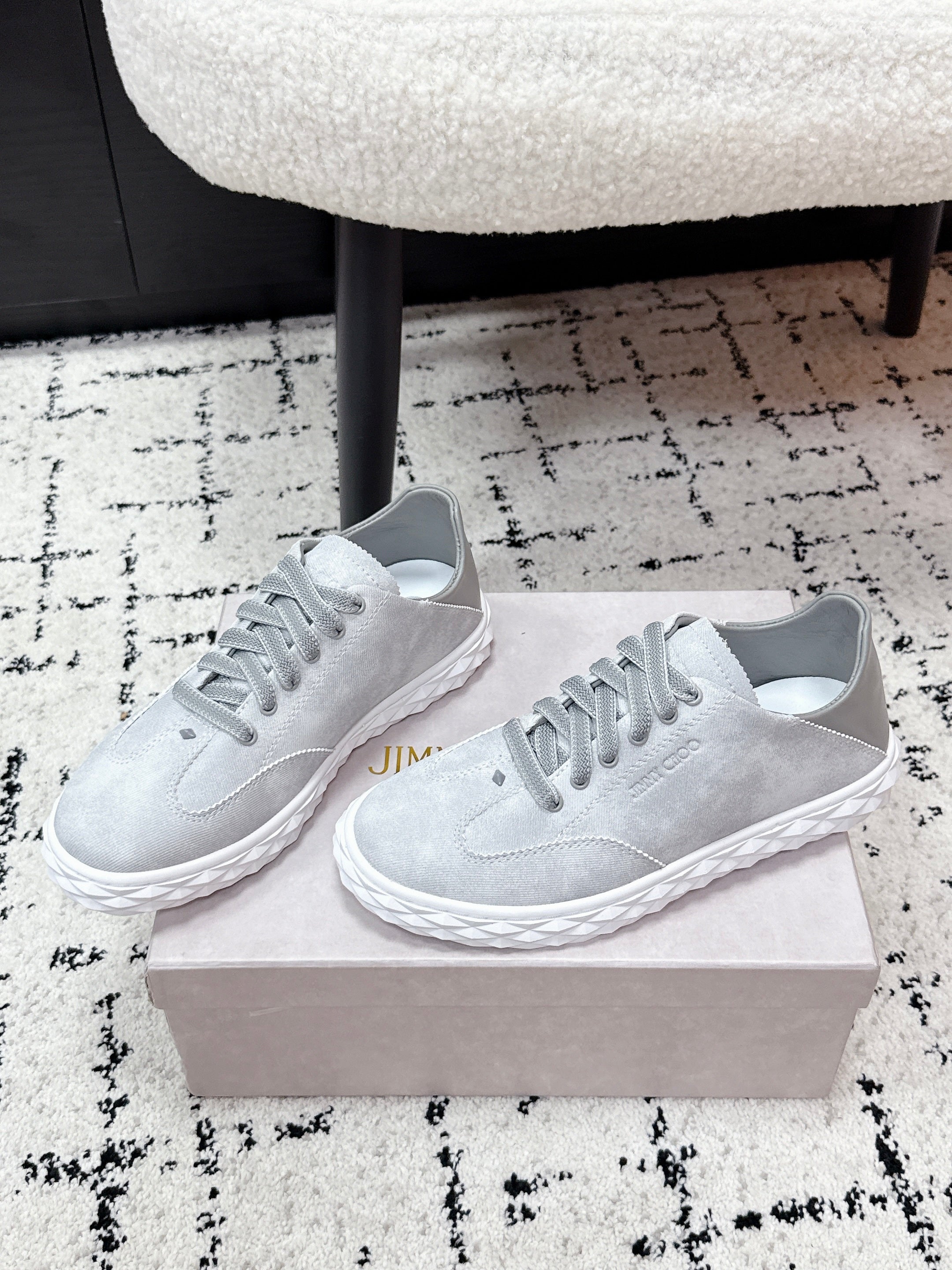 JIMMY CHOO 26S SNEAKERS IN GREY SUEDE