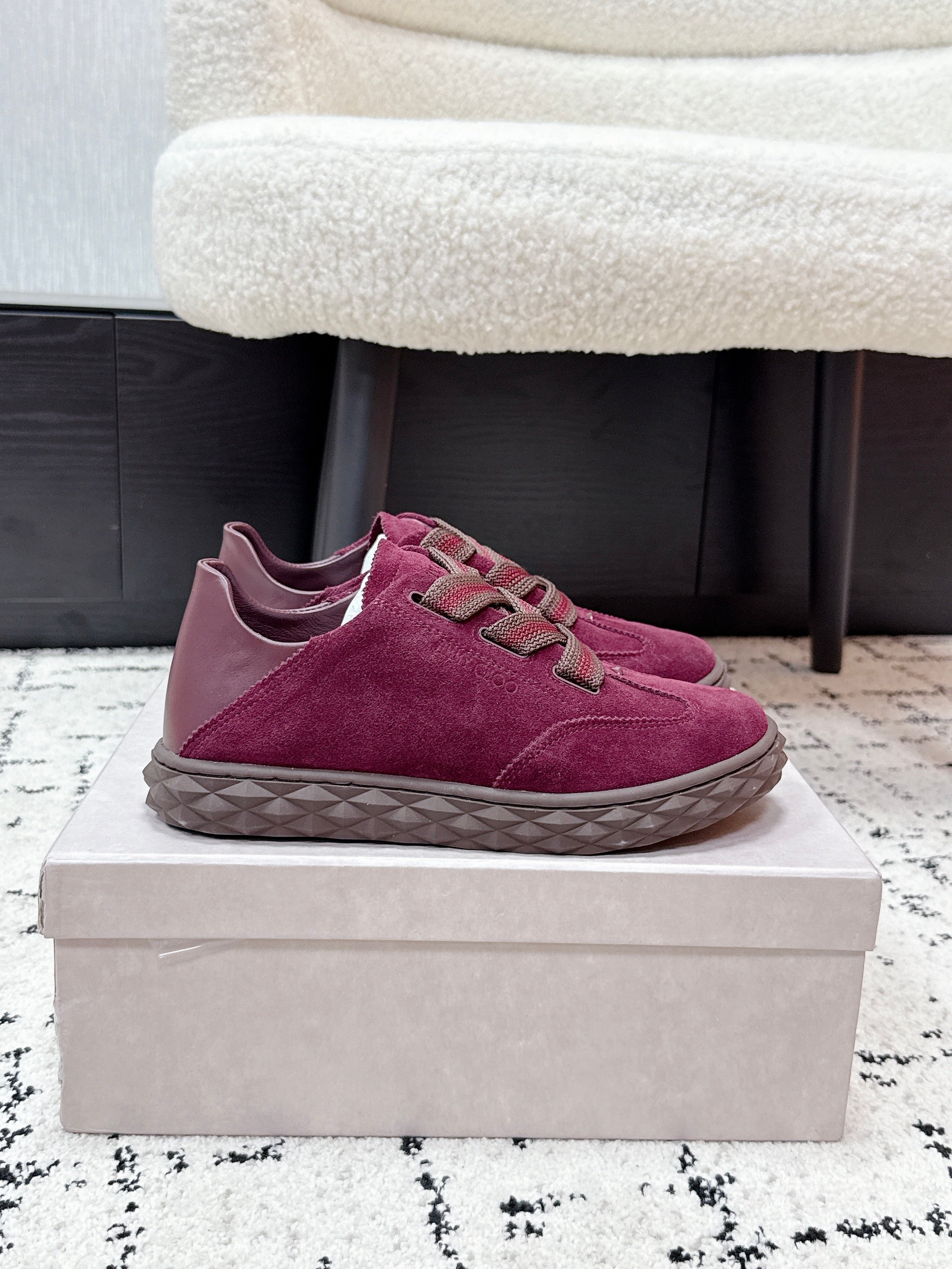 JIMMY CHOO 26S SNEAKERS IN DARK RED SUEDE