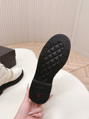 CHANEL ANKLE BOOTS 25S IN CREAM WHITE LAMBSKIN AND FABRIC WITH GOLD HARDWARE