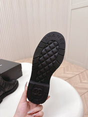 CHANEL KNEE-HIGH BOOTS 25S IN BLACK LAMBSKIN