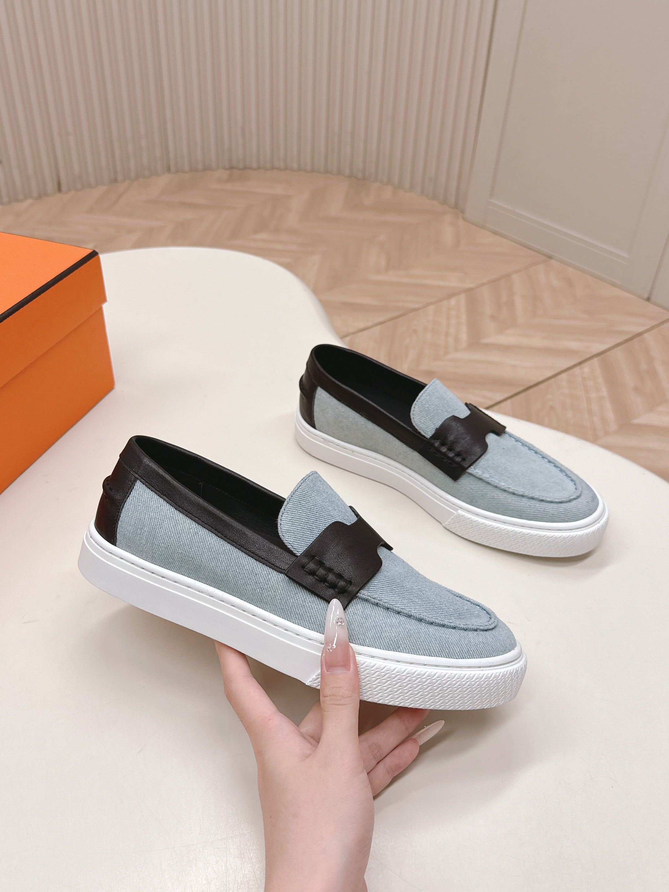 HM 25S SLIP-ON IN BLUE DENIM AND BLACK LAMBSKIN