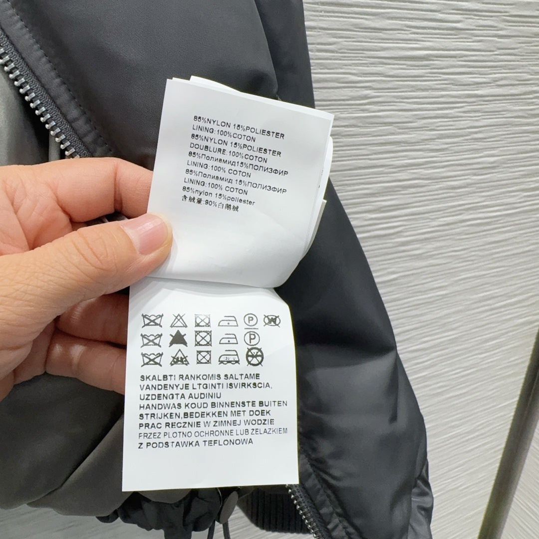 PRADA 26S DOWN JACKET 626