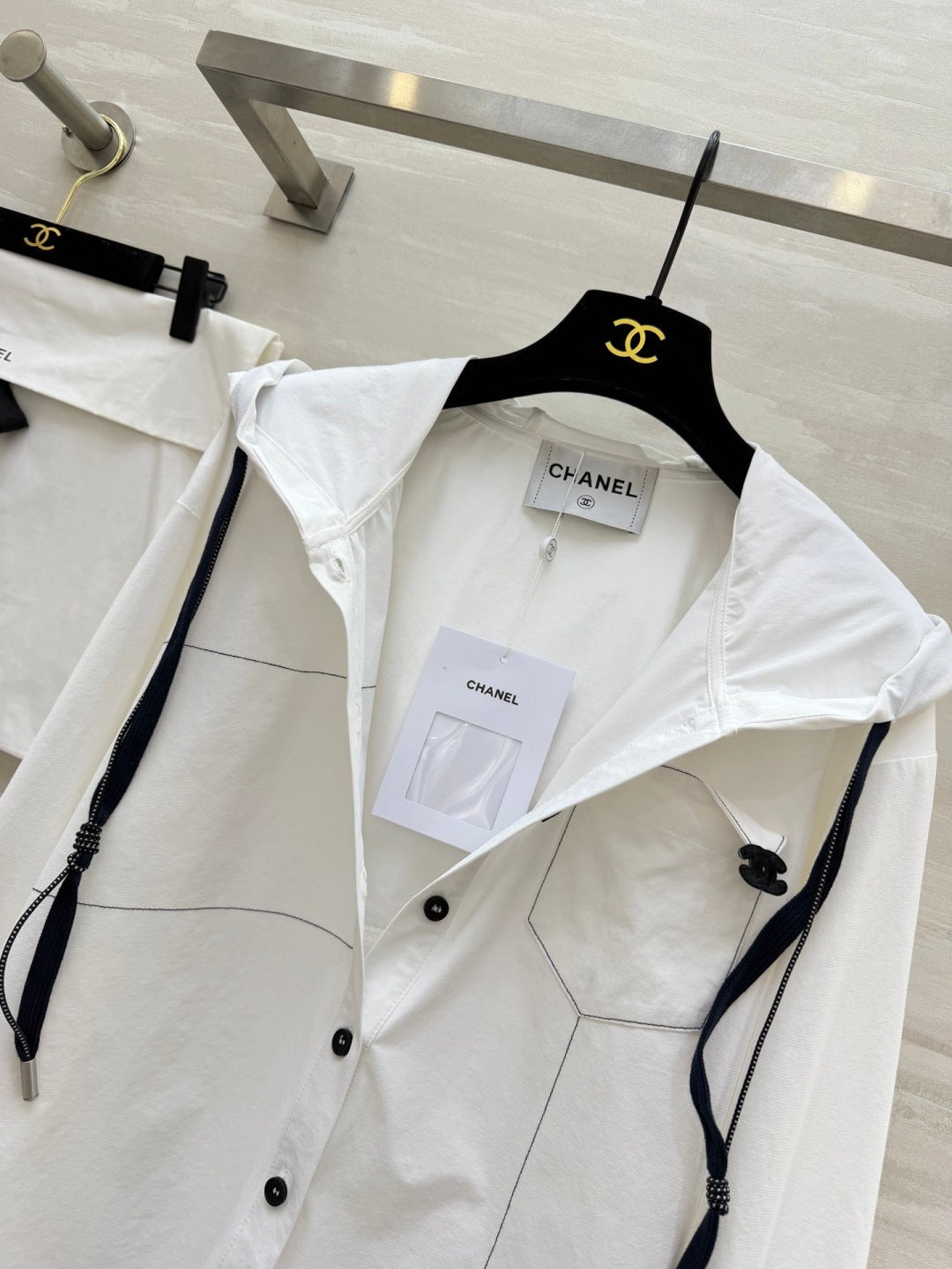 CHANEL 26S HOODED SHIRT STYLE 1023