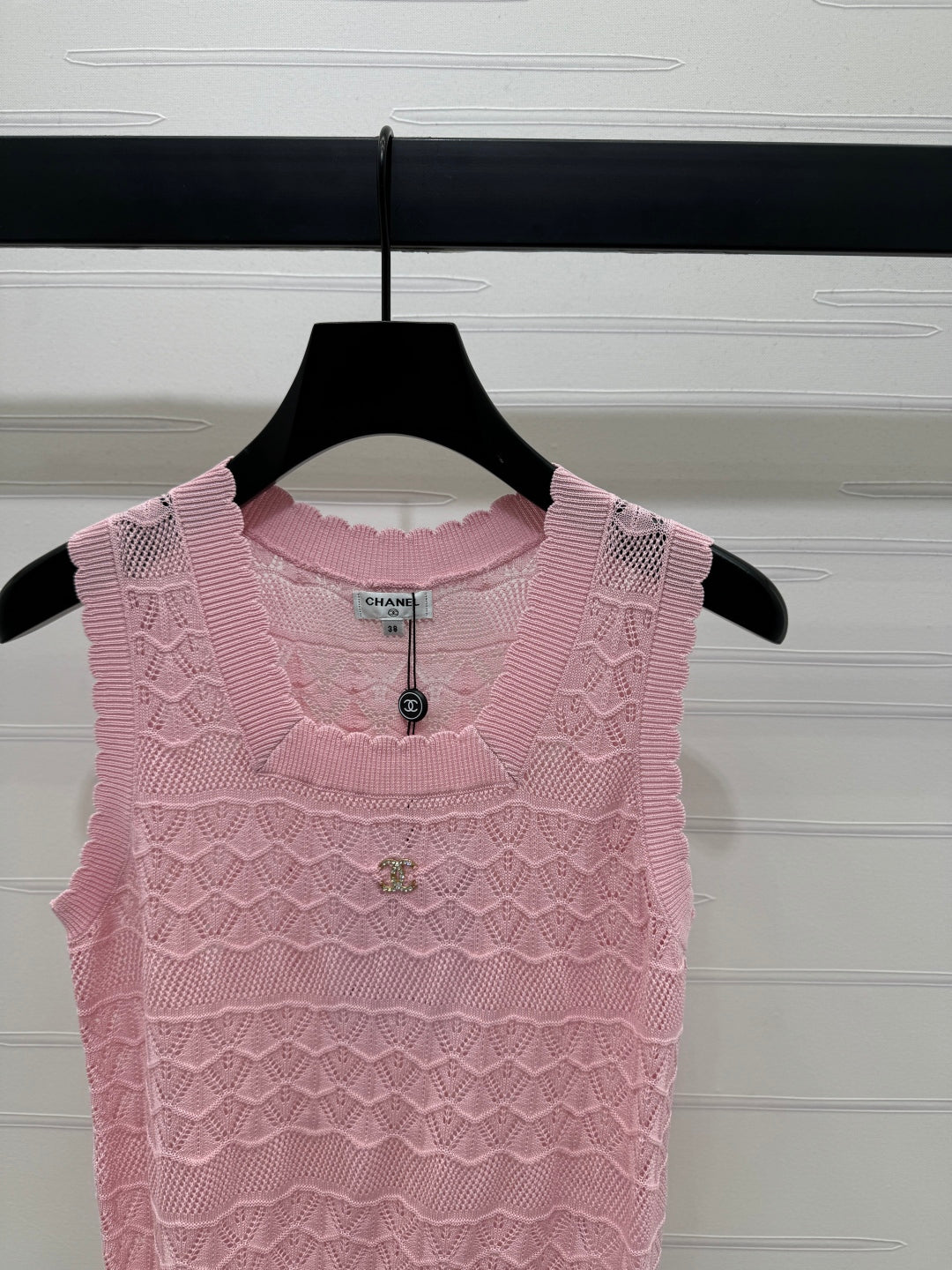 CHANEL 25S HOLLOW KNIT VEST 264158
