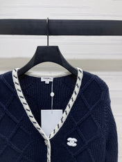 CHANEL 25S CARDIGAN STYLE 199