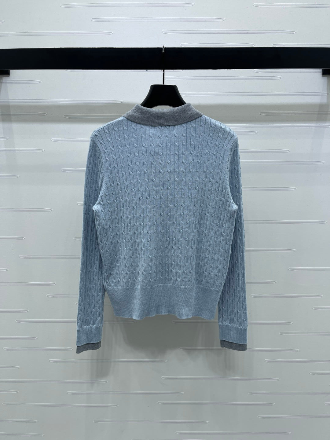 MIUMIU CARDIGAN STYLE 465