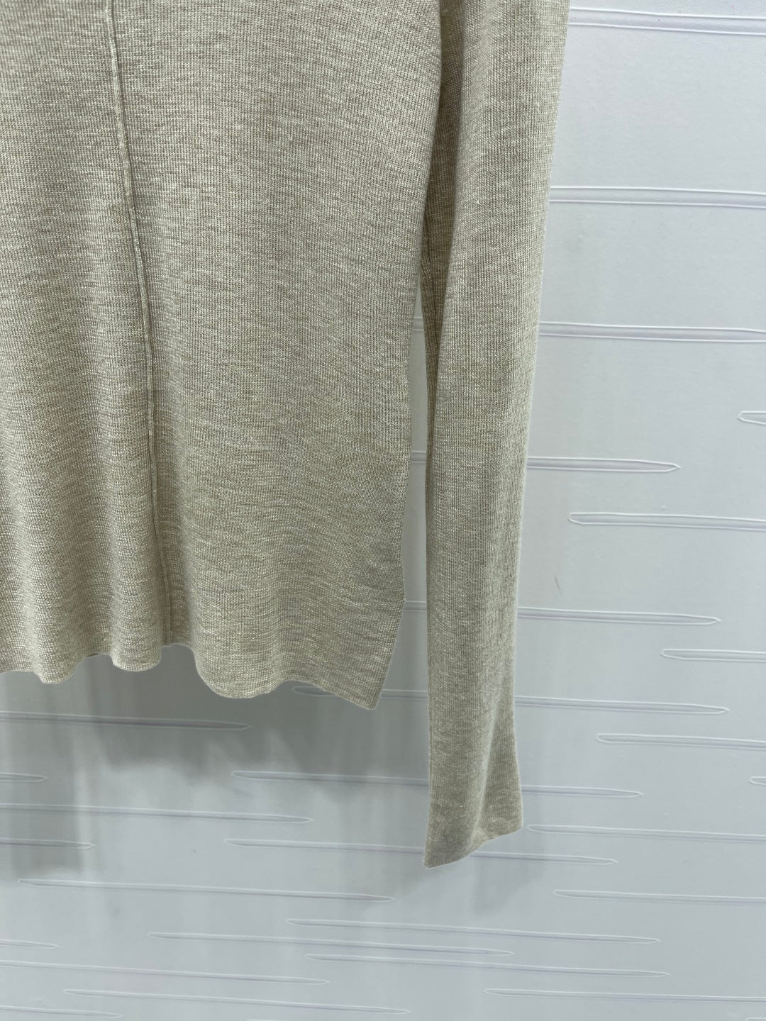 MIUMIU KNITTED LONG SLEEVE TOP STYLE 484
