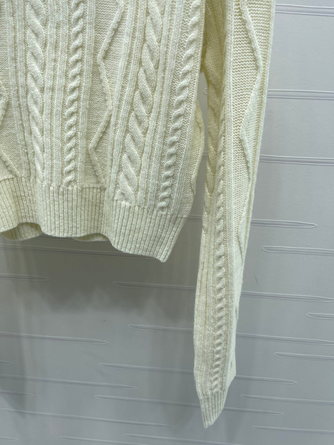 PRADA 25S KNIT SWEATER 220