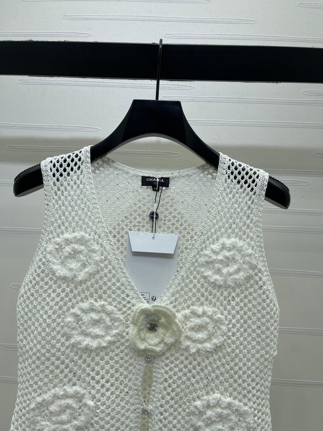 CHANEL 26S FLORAL CROCHET KNIT VEST 1347