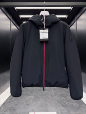 MONCLER 25S SHORT HOODED DOWN JACKET 249