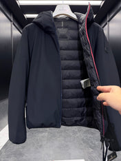 MONCLER 25S SHORT HOODED DOWN JACKET 249