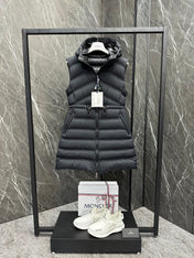MONCLER 25S LONG DOWN VEST 477