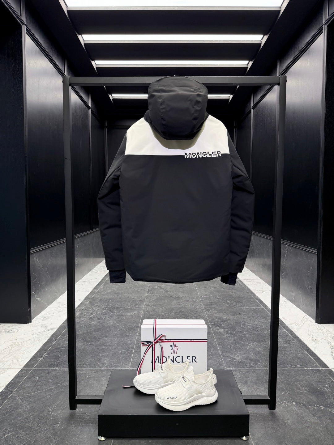 MONCLER 25S LUXURY DOWN JACKET 276