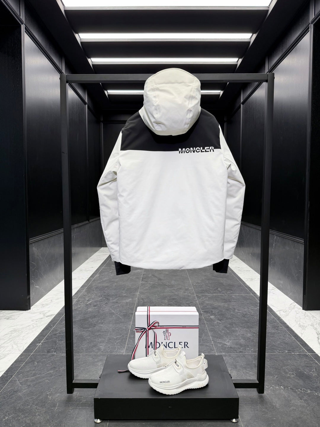 MONCLER 25S LUXURY DOWN JACKET 275