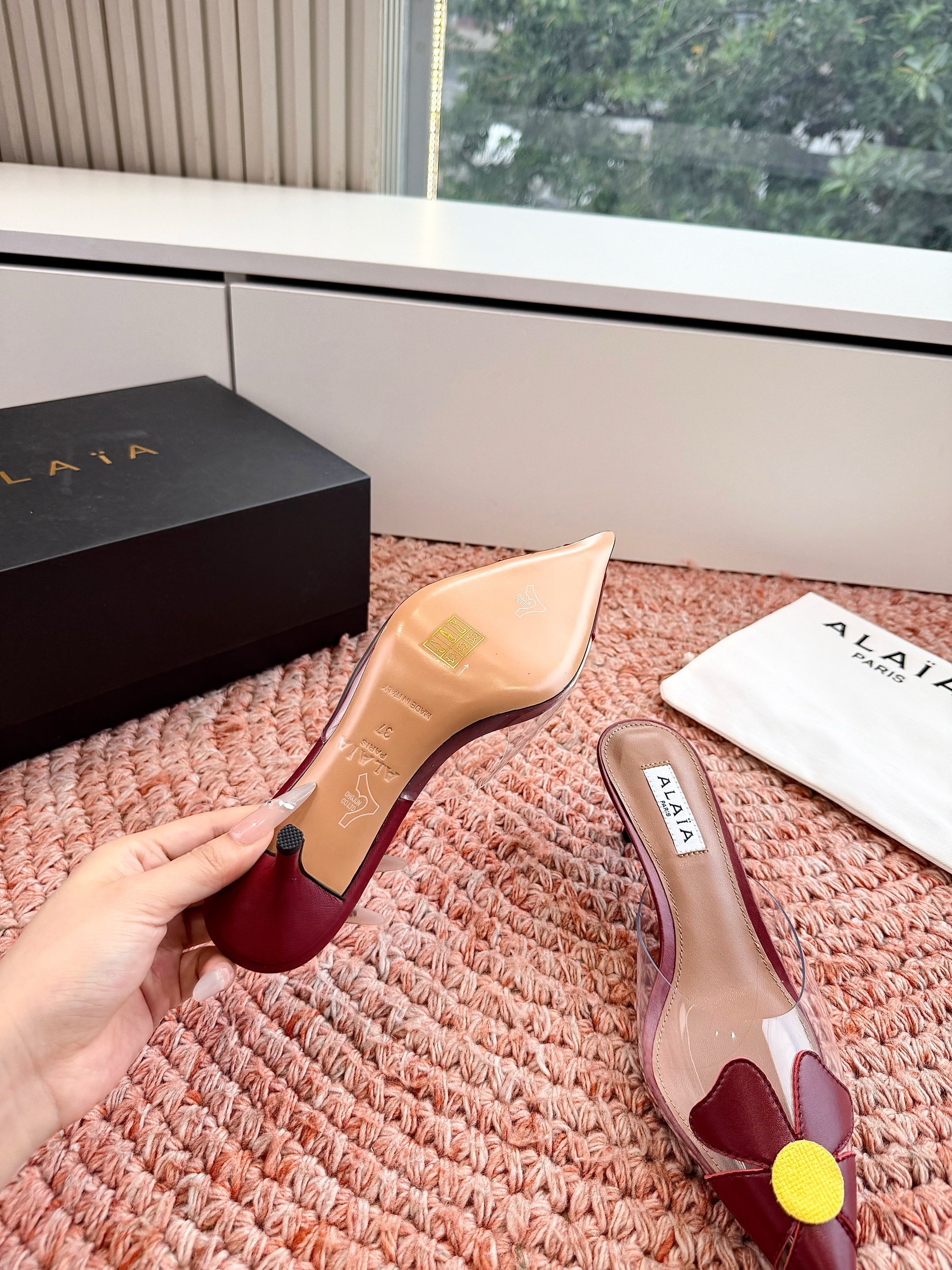 ALAIA 26S MULE HEELS IN DARK RED LAMBSKIN AND TRANSPARENT PVC