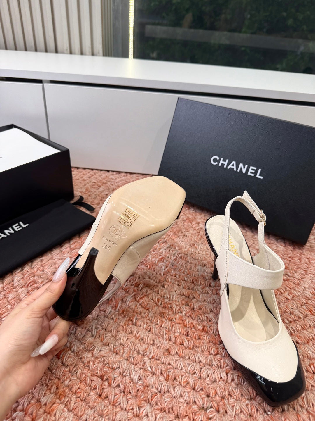 CHANEL 26S SQUARE TOE HIGH HEELS SLINGBACKS IN WHITE LAMBSKIN WITH BLACK TOE