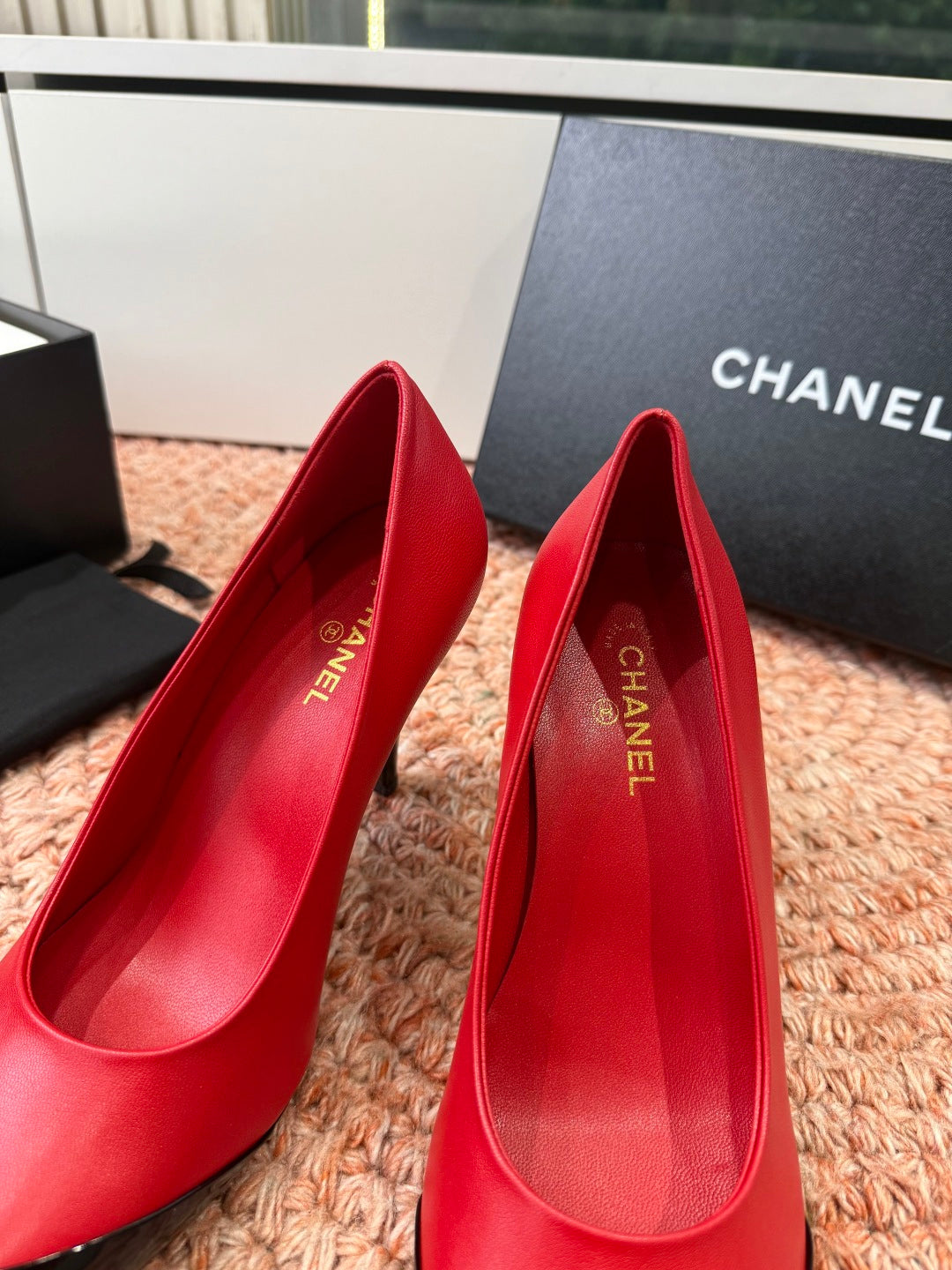 CHANEL 26S SQUARE TOE HIGH HEELS IN RED LAMBSKIN WITH BLACK TOE