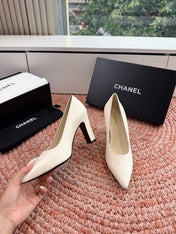 CHANEL 26S HIGH HEELS IN OFF WHITE SMOOTH LAMBSKIN