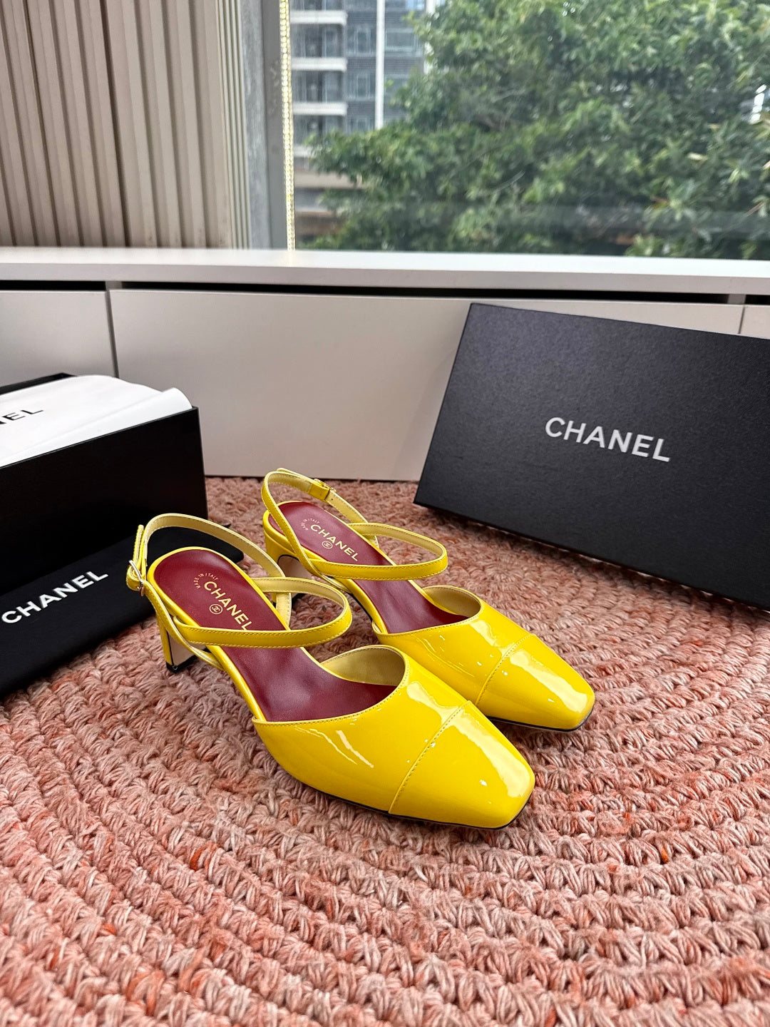 CHANEL 26S SQUARE TOE HIGH HEELS SLINGBACKS IN YELLOW CALFSKIN
