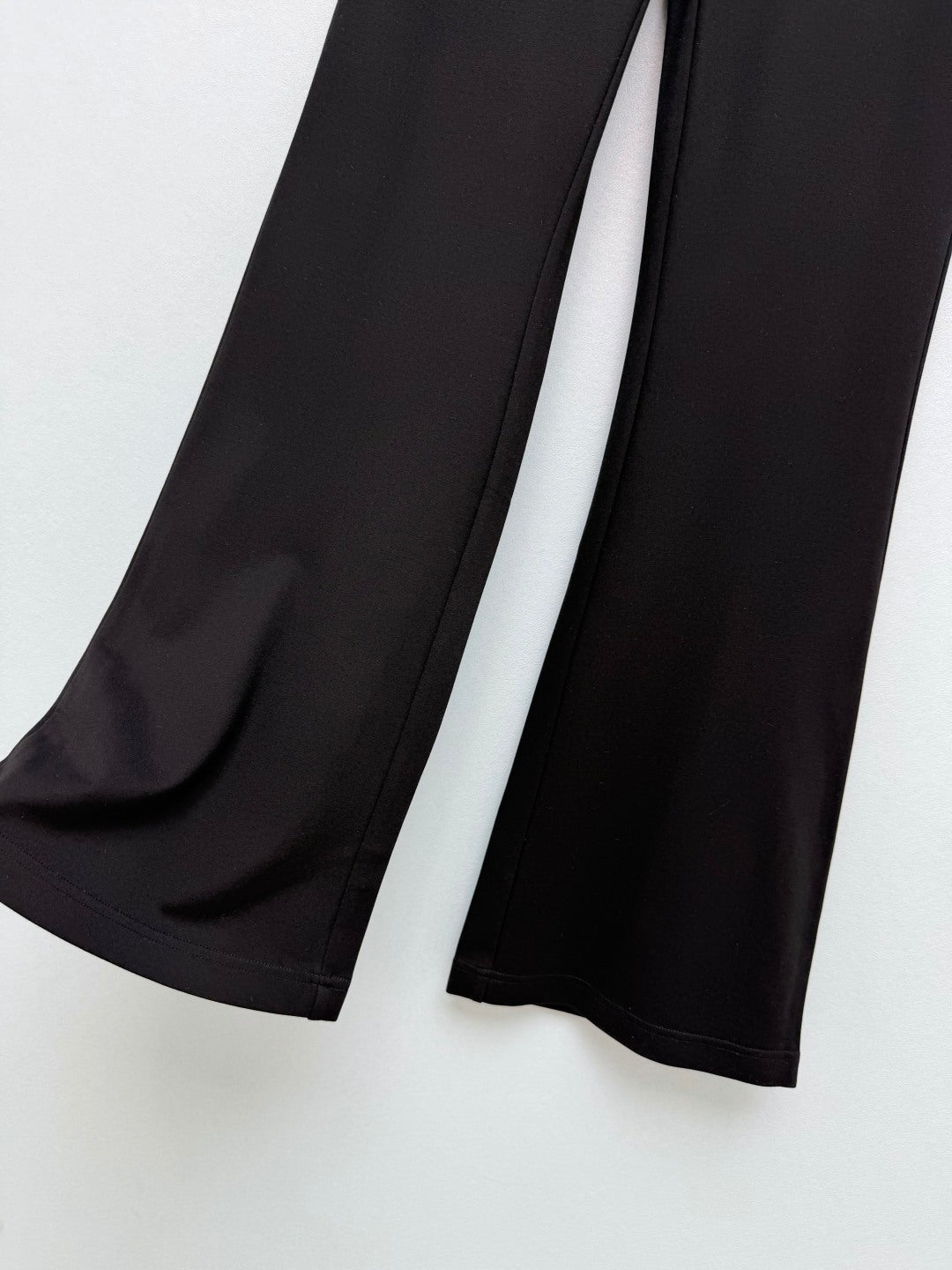 CHANEL 26S FLARED PANTS STYLE 1059