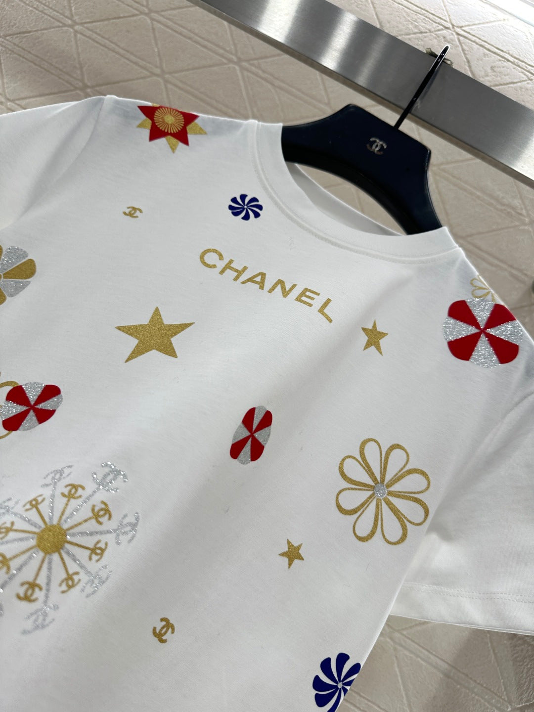 CHANEL 25S PRINTED T-SHIRT 650