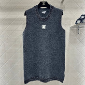 CHANEL 26S SLEEVELESS KNITTED SEQUIN BLAZER 664