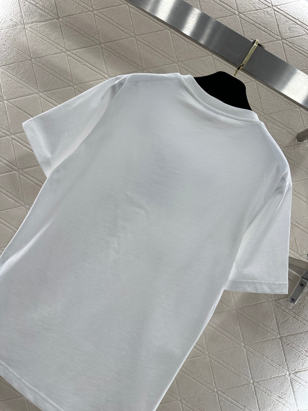CHANEL 26S SHORT-SLEEVE T-SHIRT 662