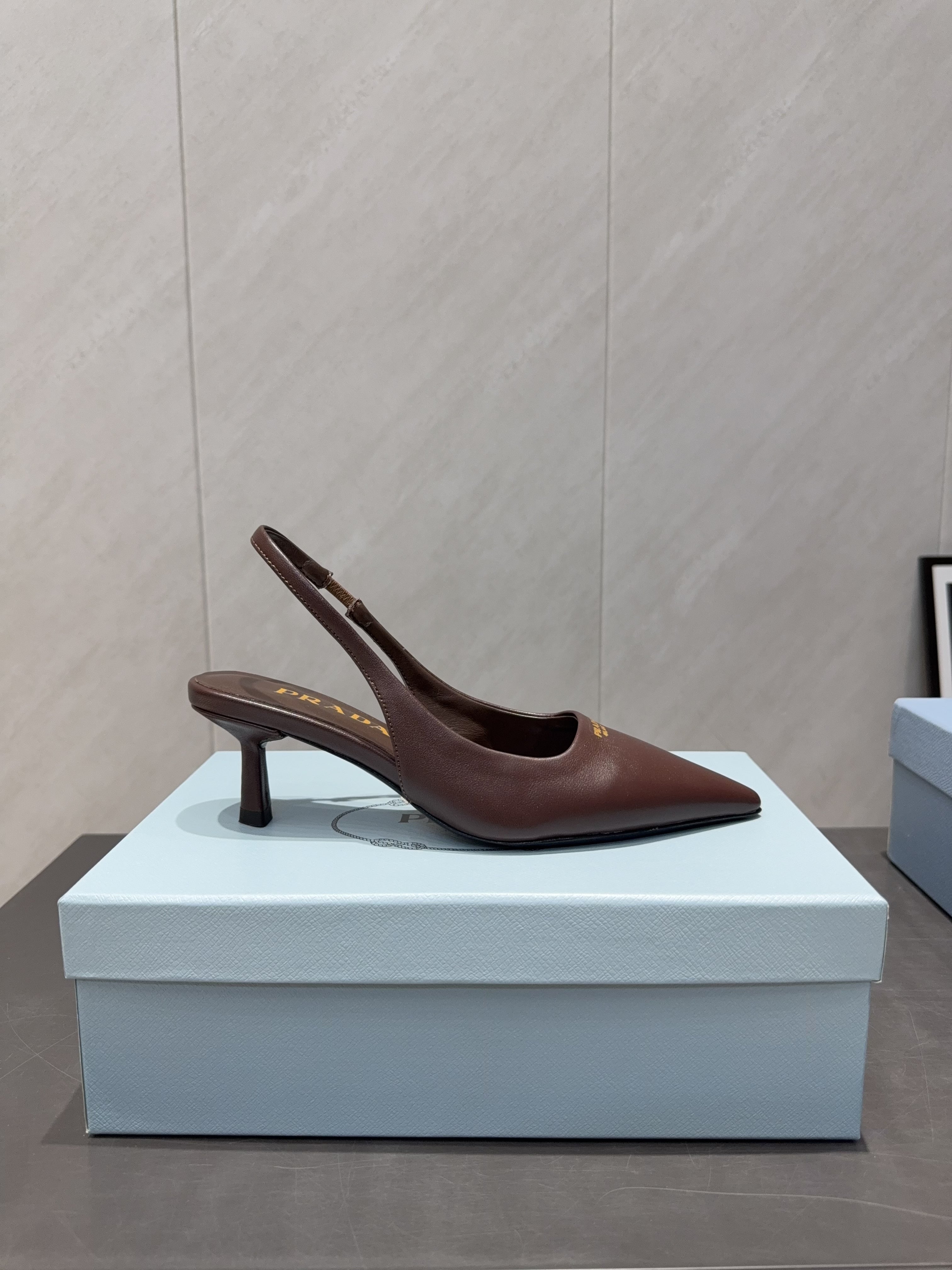 PRADA 26S POINTED TOE SLINGBACK HIGH HEELS 55MM IN DARK BROWN SHEEPSKIN